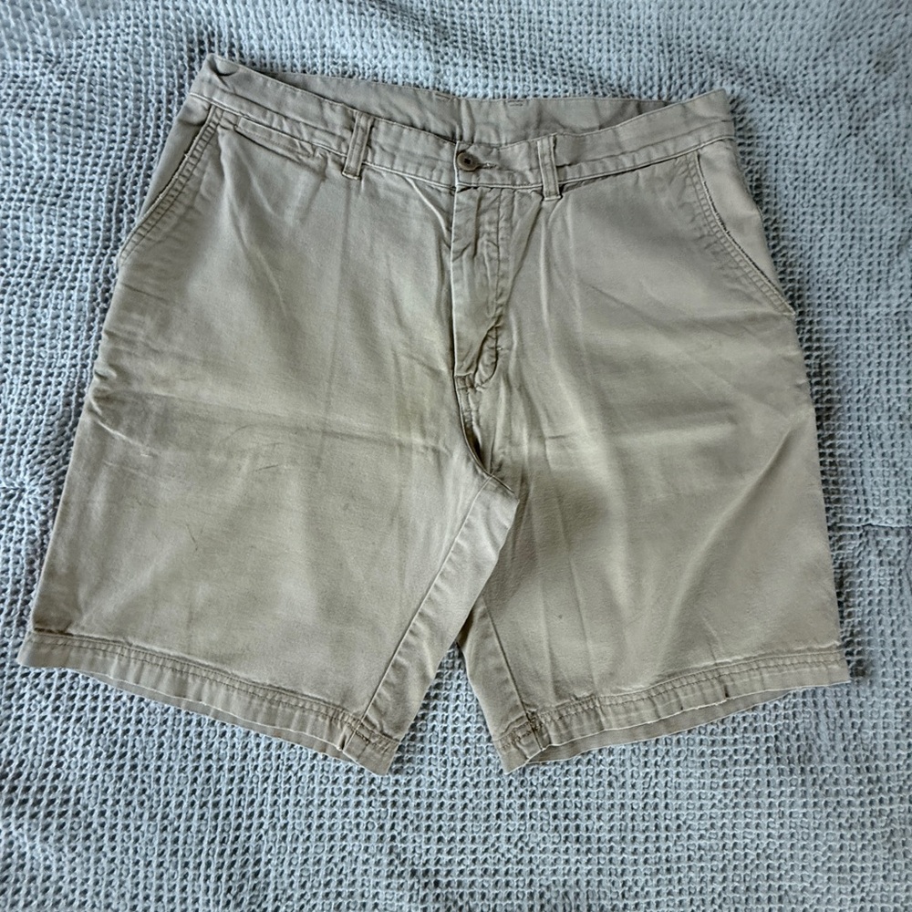 Patagonia Khaki Chino Shorts 9”